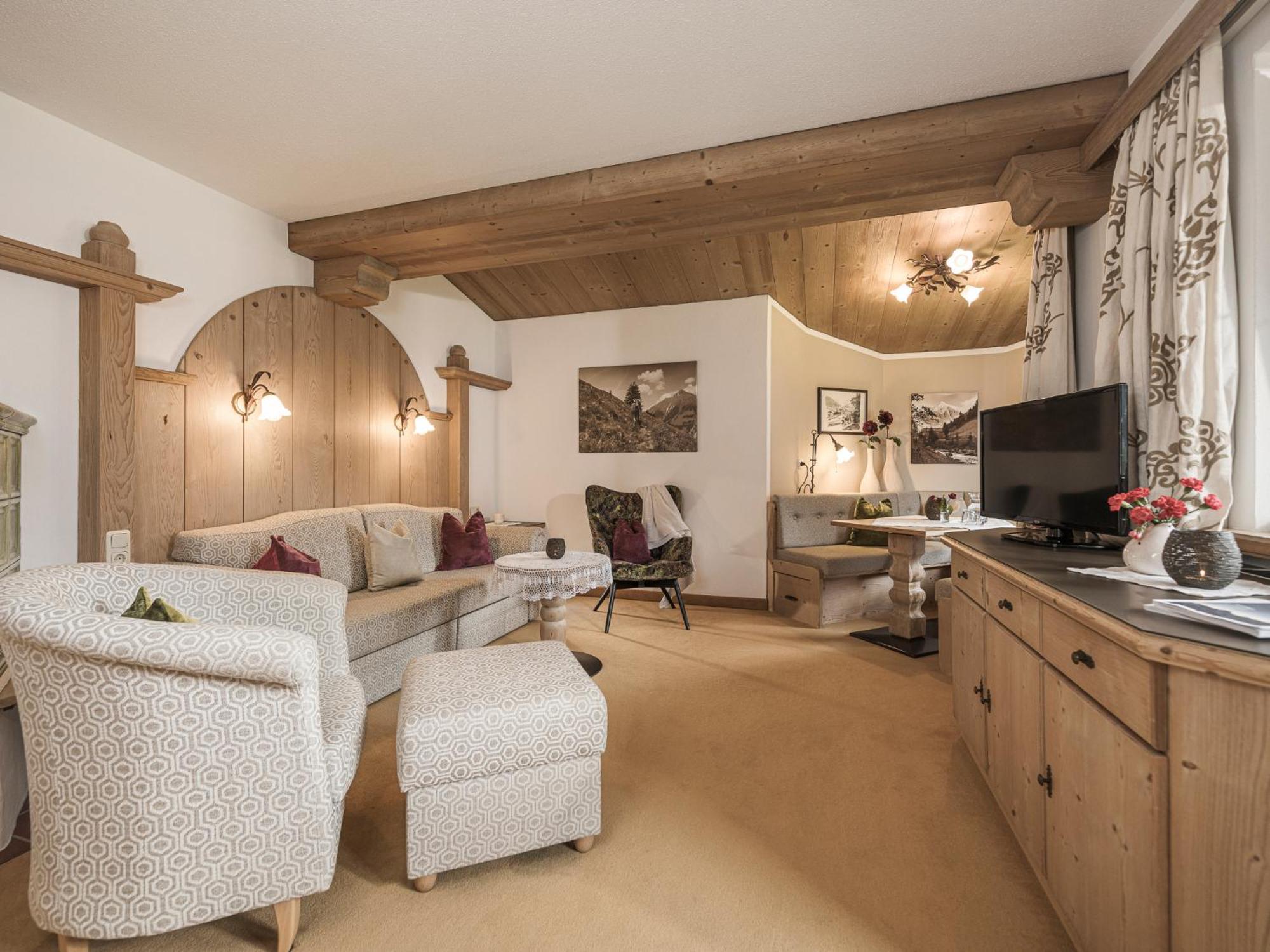 Apparthotel "Landhaus Veronika" Mayrhofen Dış mekan fotoğraf