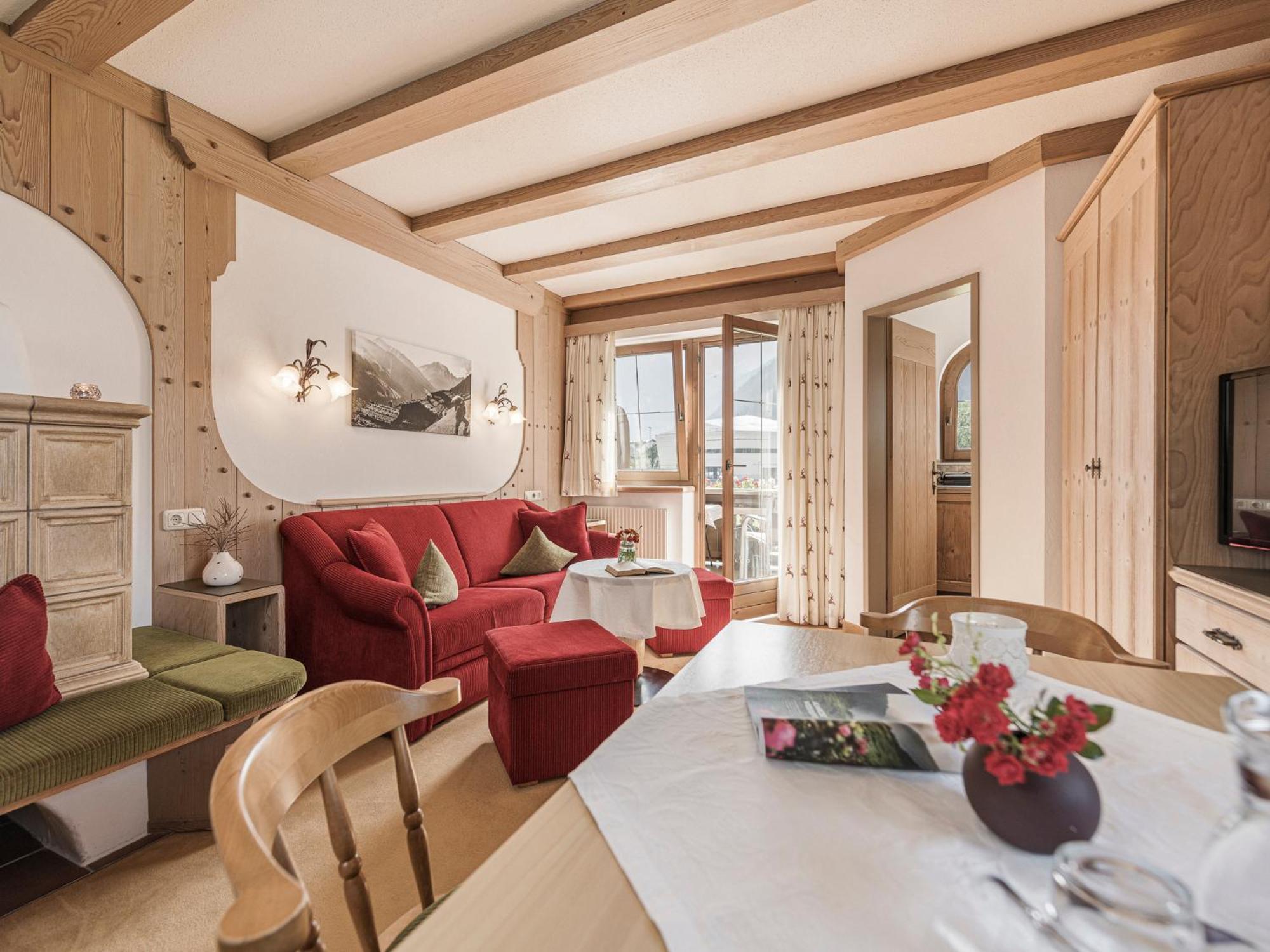 Apparthotel "Landhaus Veronika" Mayrhofen Dış mekan fotoğraf